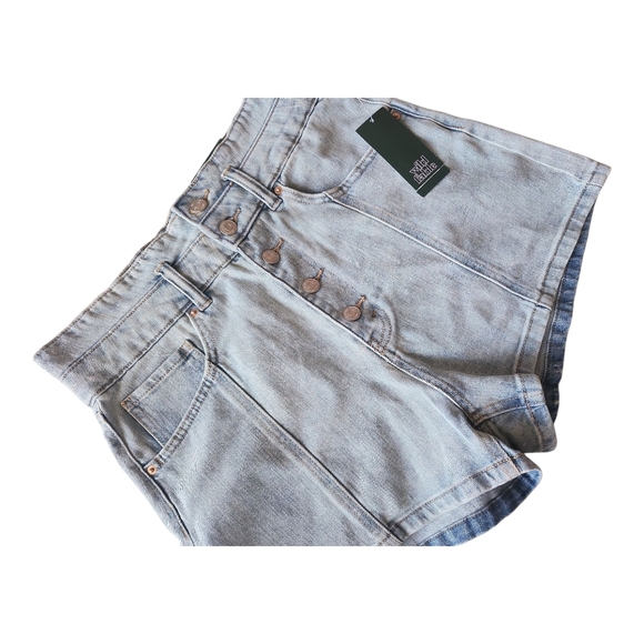 Wild Fable High-Waisted Light Blue Denim Shorts NWT 10 - Picture 1 of 7